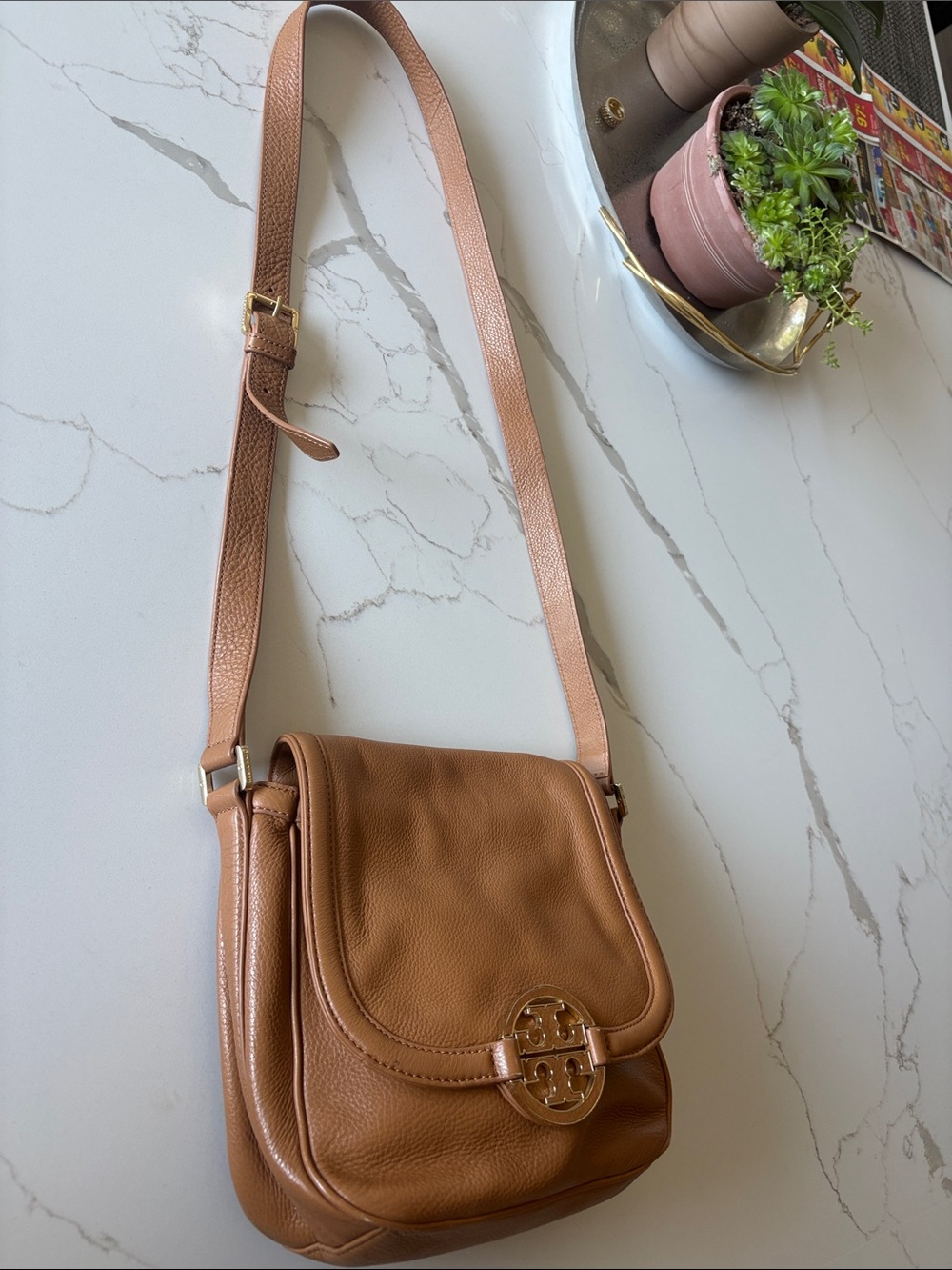 Tory Burch Brown Leather Crossbody with Logo Turnlock - Picture 8 of 10